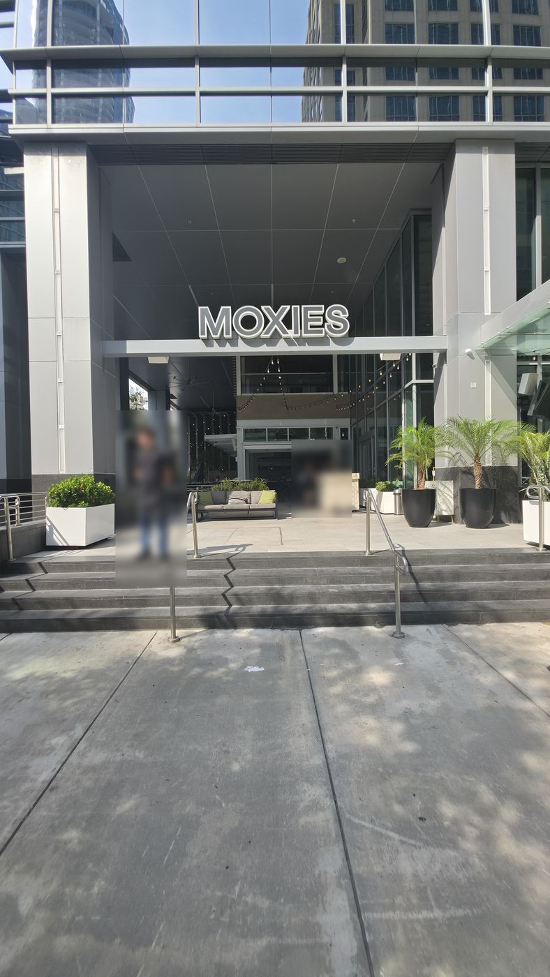 Moxies